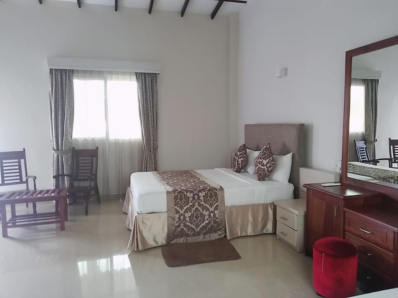 Nilakma Lagoon Negombo Exterior foto